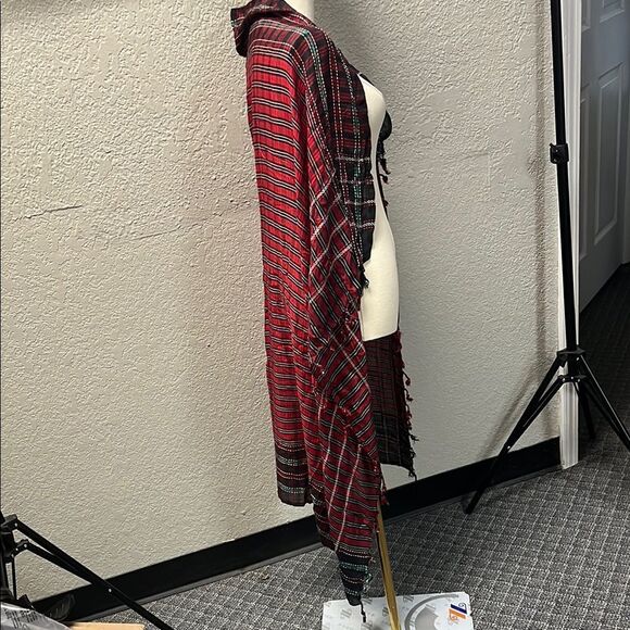 Red Plaid Shawl with Fringe - Picture 4 of 4